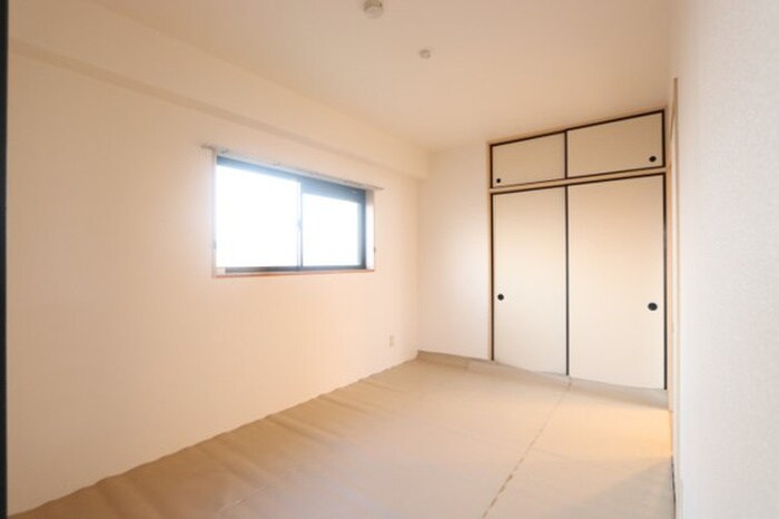 物件内観写真15　(居室)