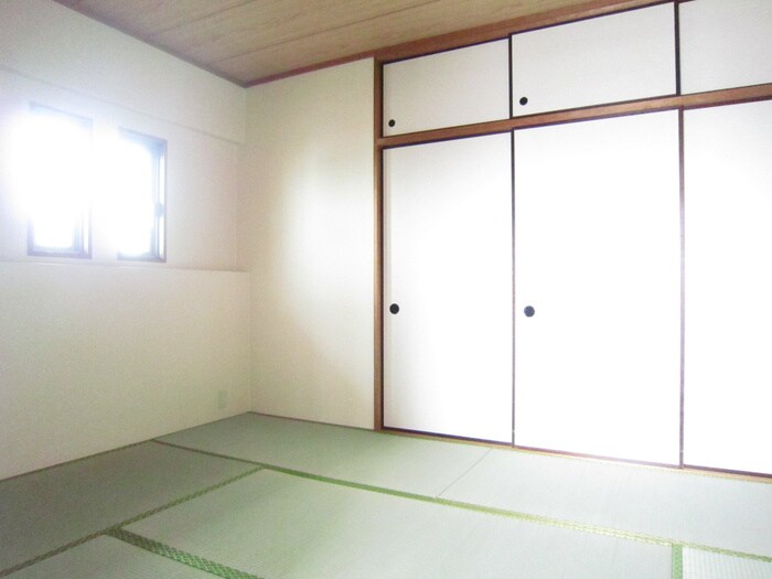 物件内観写真13　(居室)