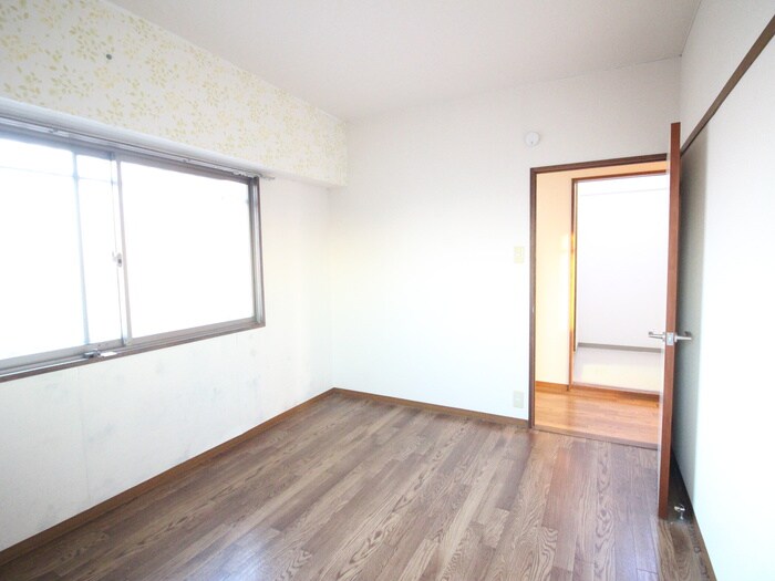 物件内観写真19　(居室)