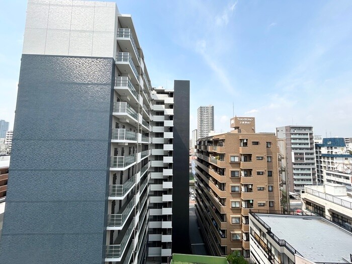 物件内観写真15　(室内からの展望)