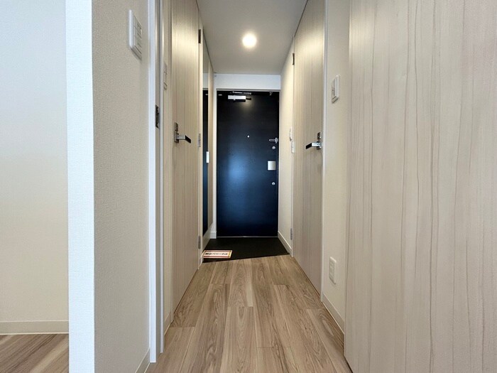 物件内観写真18　(廊下)