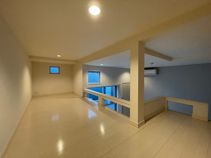 物件内観写真18　(ロフト)