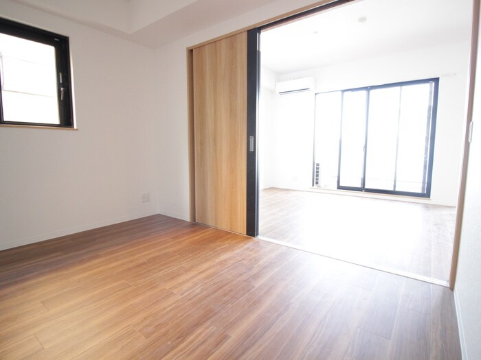 物件内観写真13　(居室)