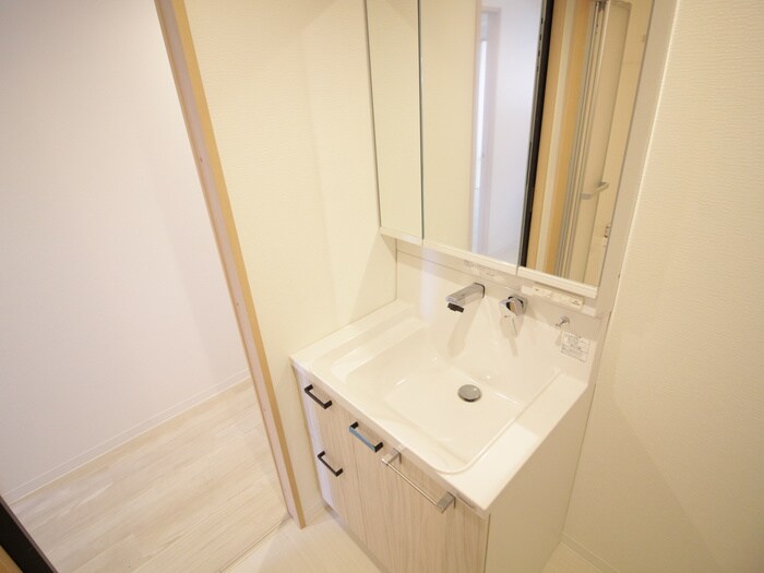 物件内観写真15　(洗面)