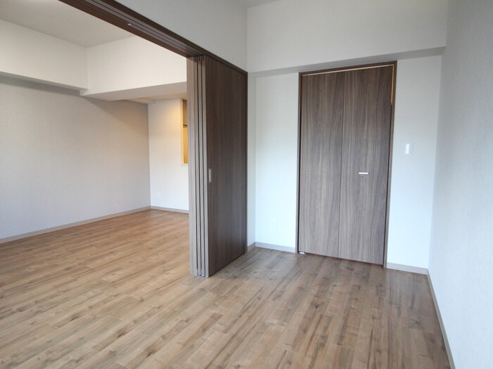 物件内観写真8　(居室)