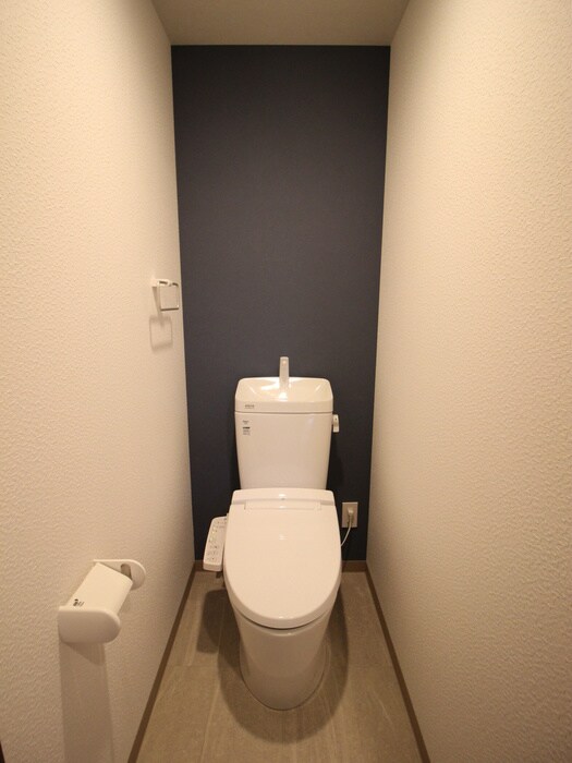 物件内観写真13　(トイレ)