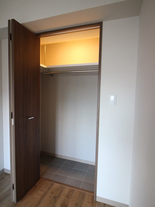 物件内観写真14　(収納)