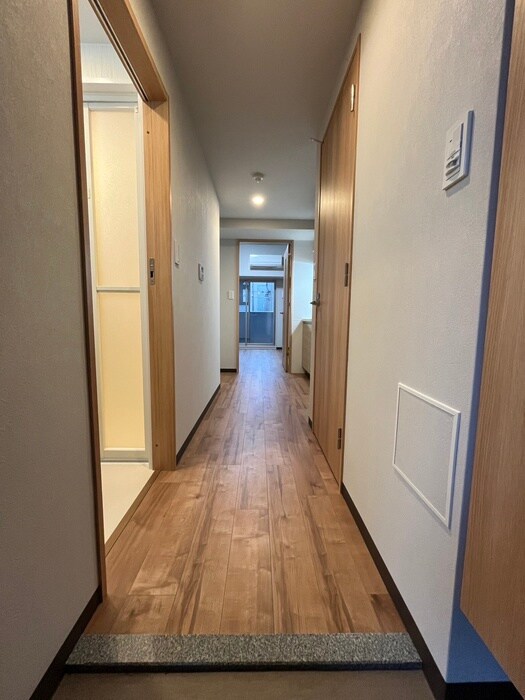 物件内観写真15　(玄関)