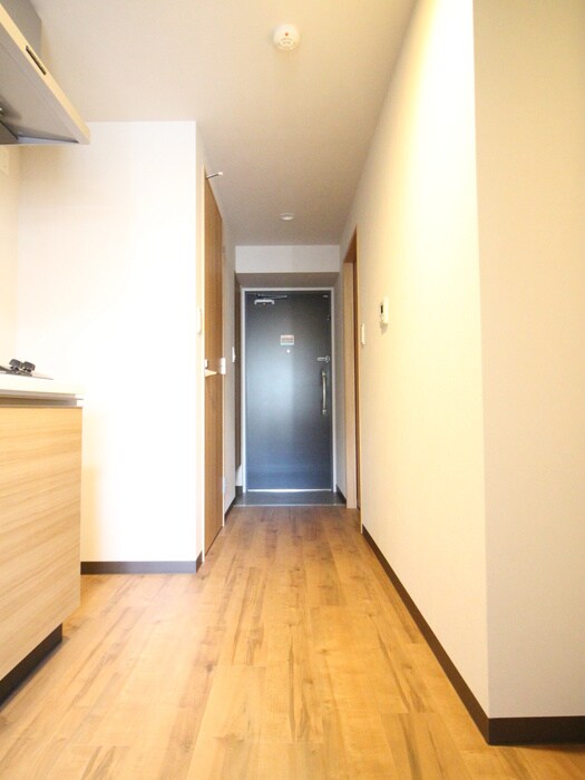 物件内観写真20　(廊下)
