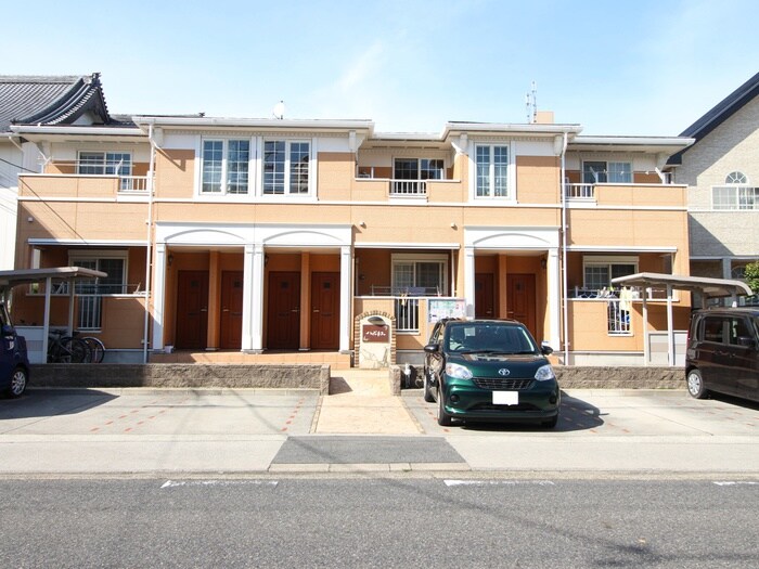 物件外観写真2　(外観写真)