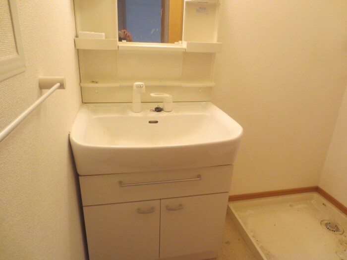 物件内観写真9　(洗面)