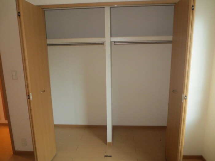 物件内観写真11　(収納)