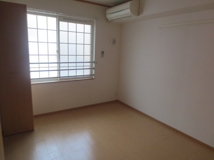 物件内観写真15　(居室)