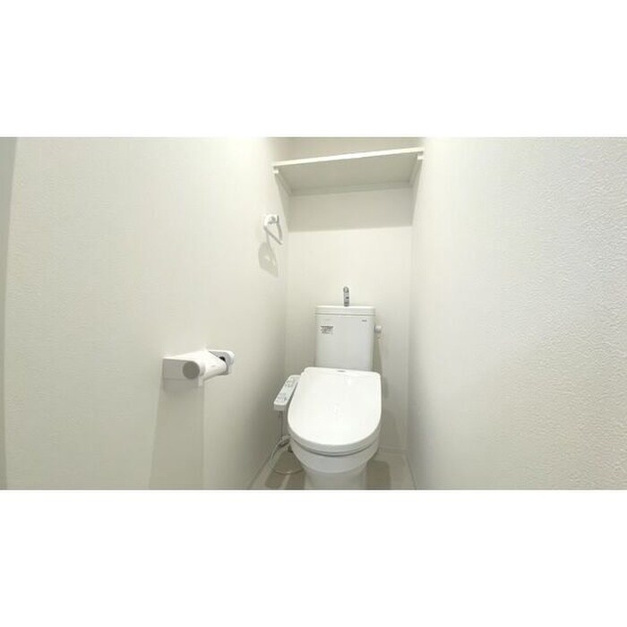 物件内観写真9　(トイレ)