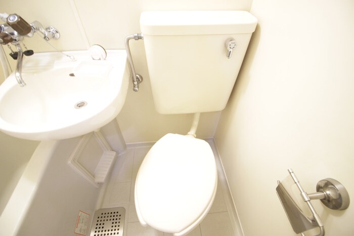 物件内観写真14　(トイレ)