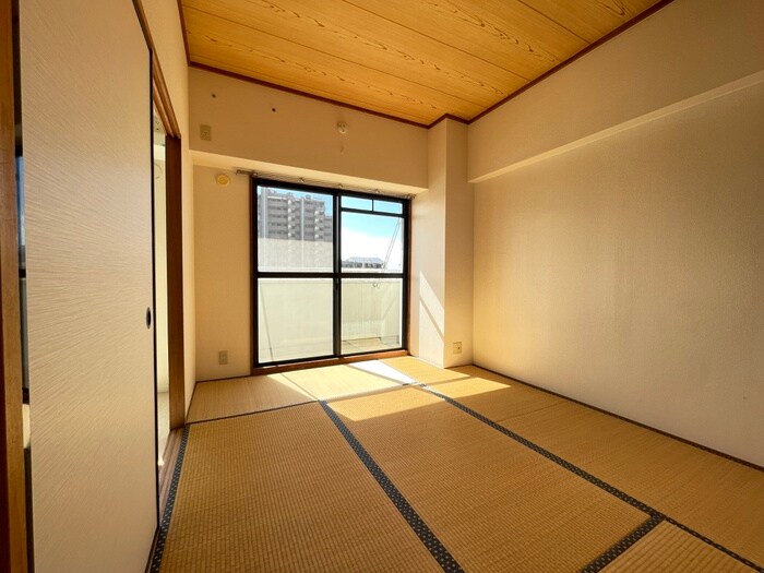 物件内観写真10　(居室)