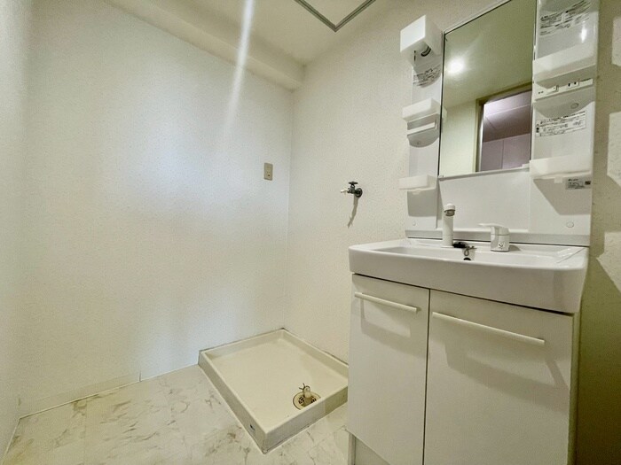 物件内観写真13　(洗面)