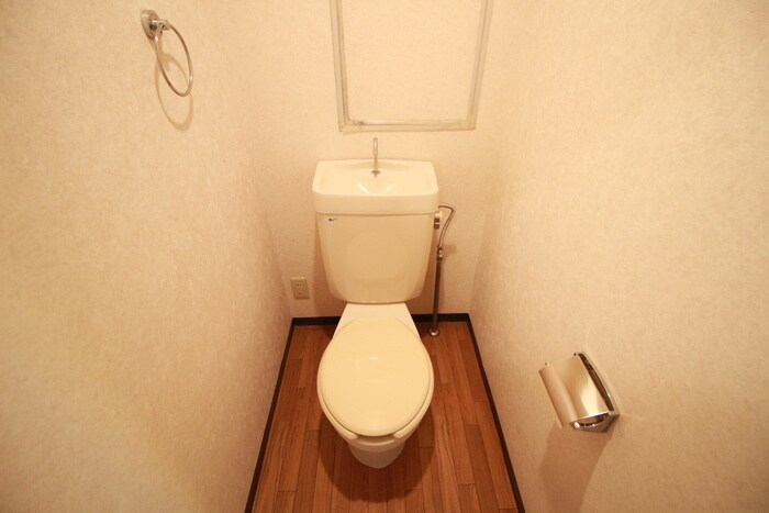 物件内観写真13　(トイレ)