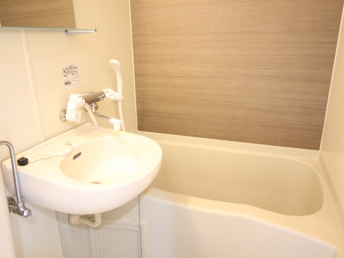 物件内観写真13　(バス／シャワールーム等)