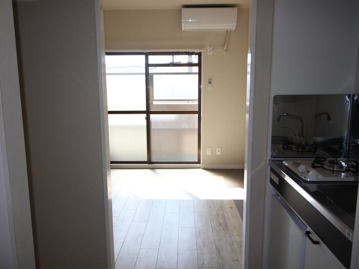 物件内観写真19　(廊下)