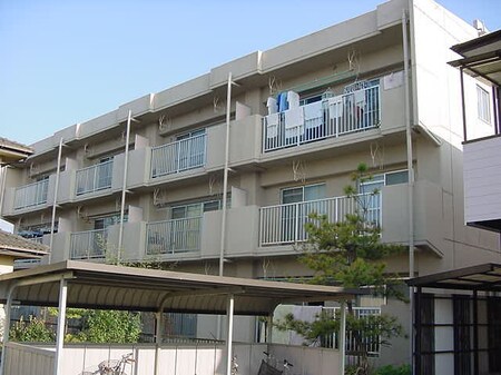 ミタカ　マンション外観写真