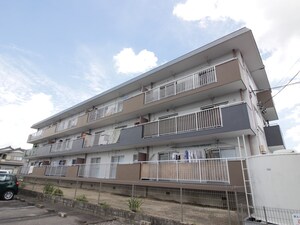 メゾンかりがね外観写真