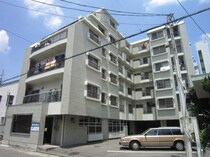 ユタカマンションの外観写真