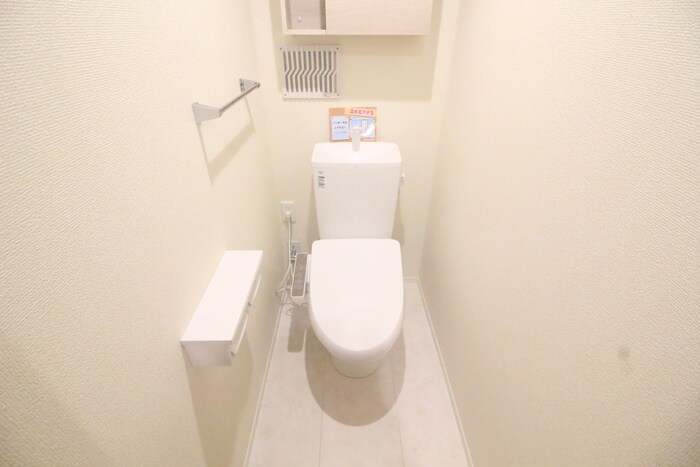 物件内観写真16　(トイレ)