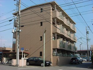 プラスパ－森末外観写真