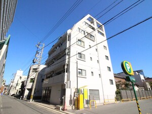 ラス・メゾン那古野外観写真