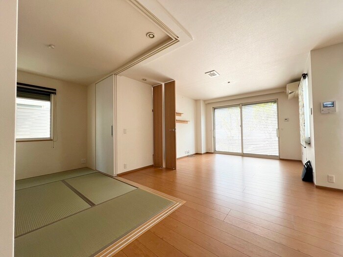 物件内観写真5　(居室)