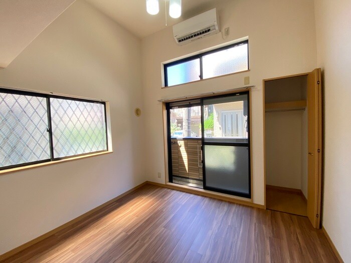 物件内観写真7　(居室)