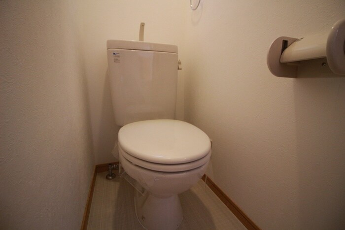 物件内観写真15　(トイレ)