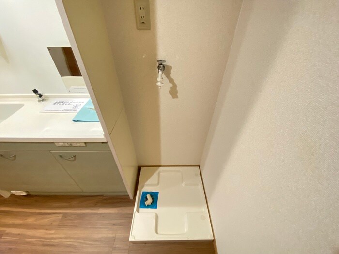 物件内観写真20　(洗濯機置場)