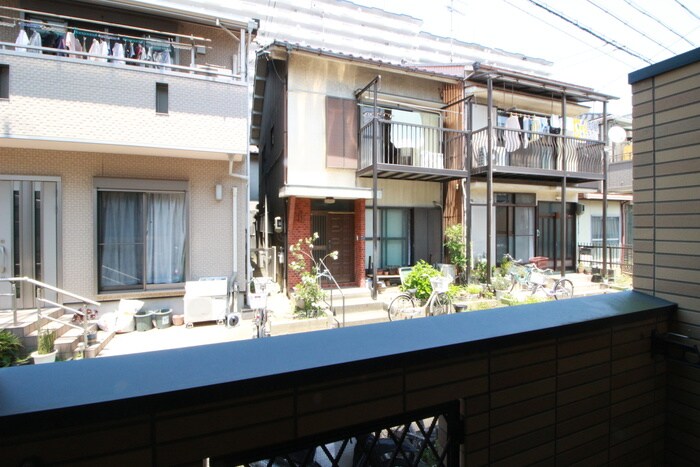 物件内観写真21　(室内からの展望)