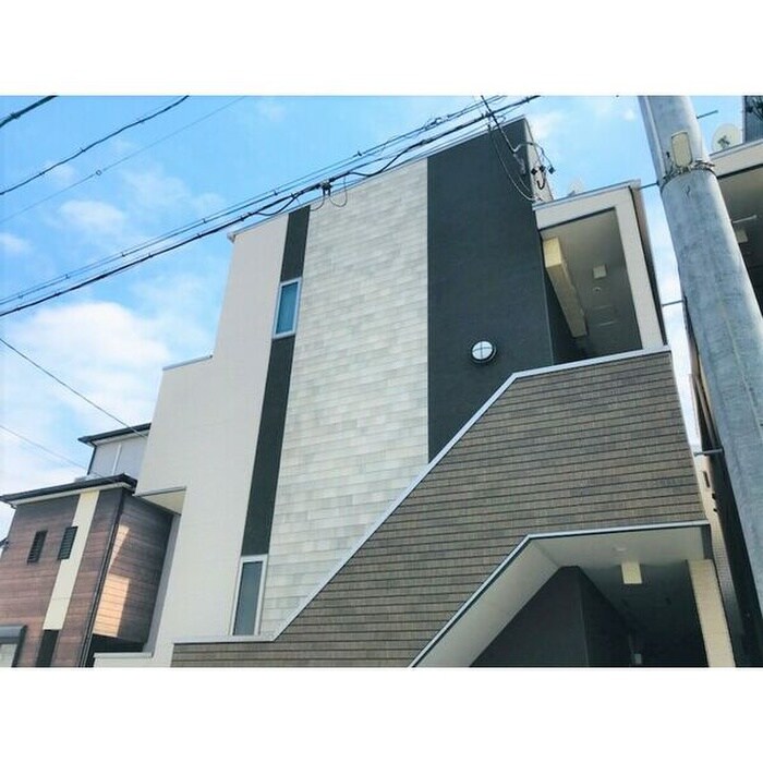 物件外観写真1　(外観写真)