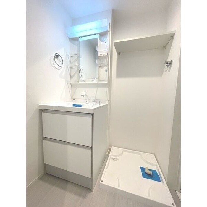 物件内観写真11　(洗面)