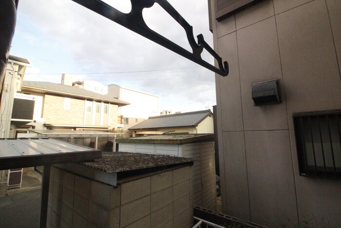 物件内観写真16　(室内からの展望)