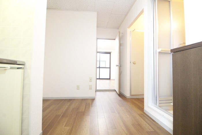 物件内観写真19　(居室)