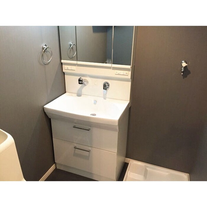 物件内観写真5　(洗面)