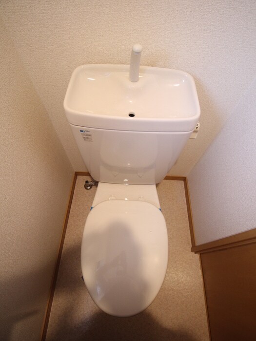 物件内観写真10　(トイレ)