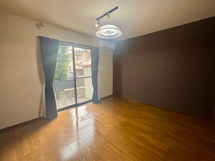 物件内観写真22　(居室)