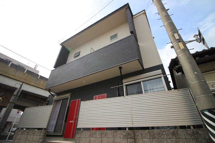 物件外観写真4　(外観写真)