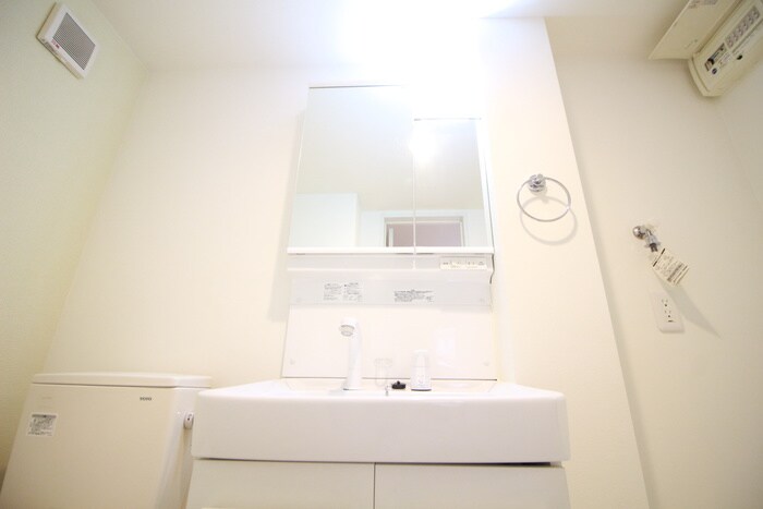 物件内観写真13　(洗面)