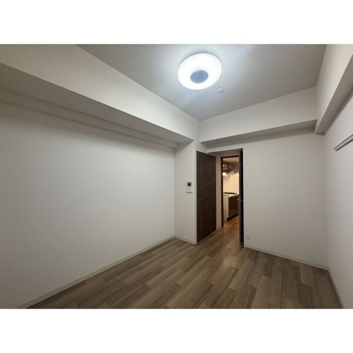 物件内観写真3　(居室)