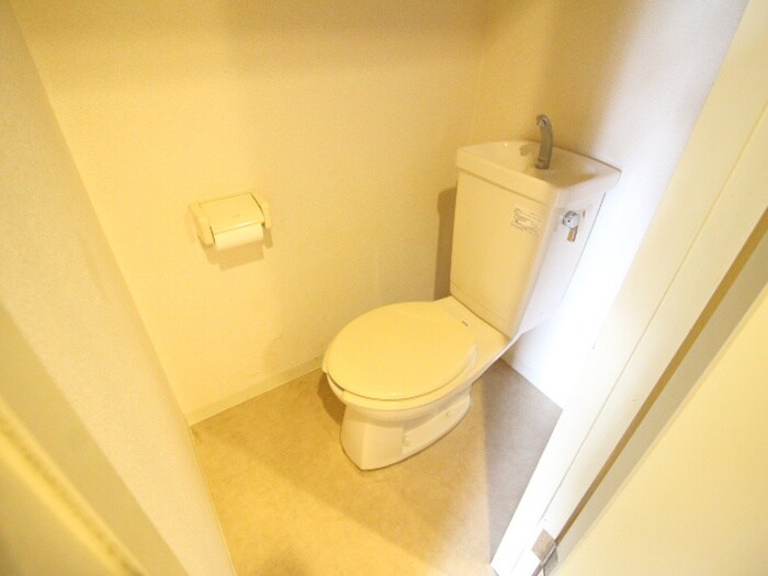 物件内観写真10　(トイレ)