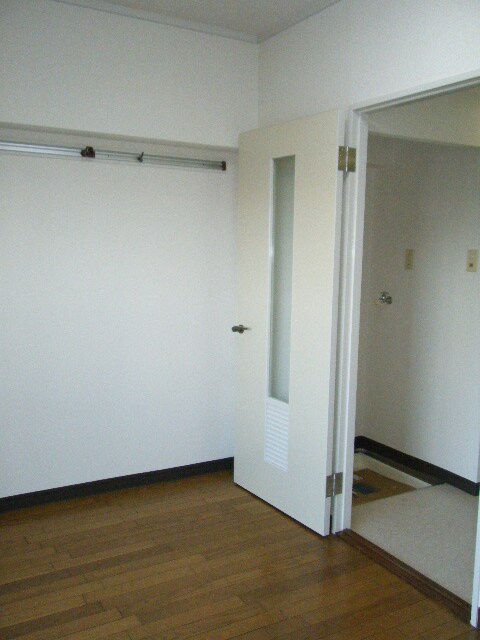 物件内観写真16　(内観写真)