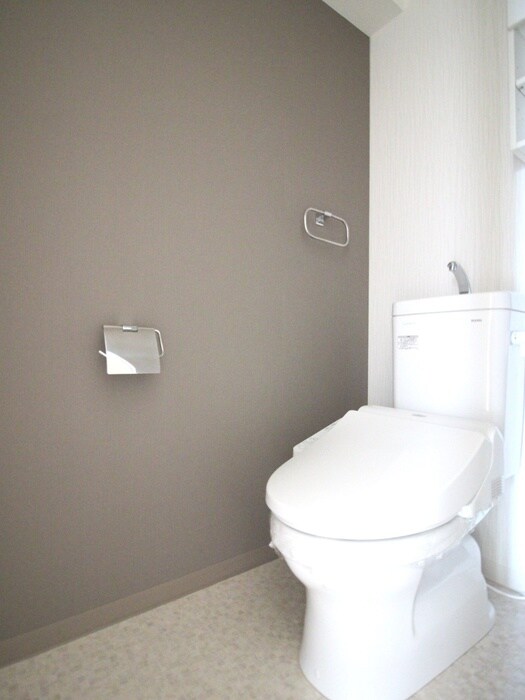 物件内観写真13　(トイレ)