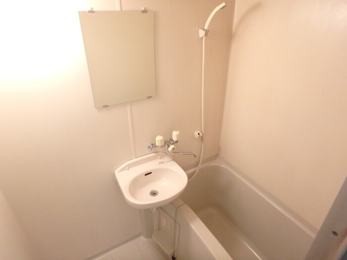 物件内観写真10　(バス／シャワールーム等)