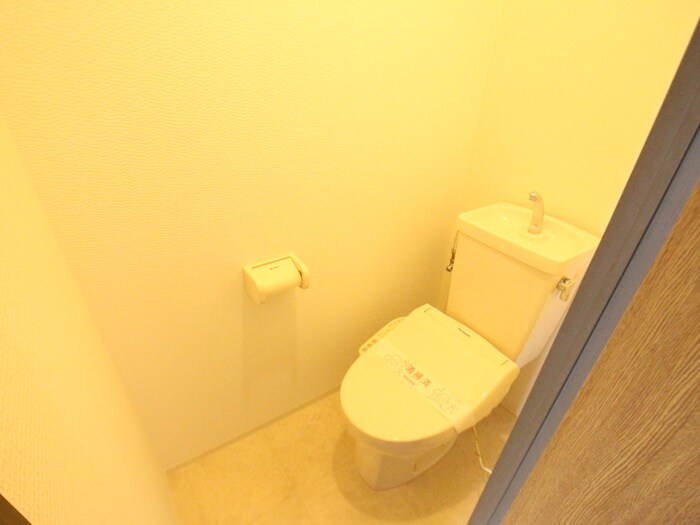 物件内観写真14　(トイレ)